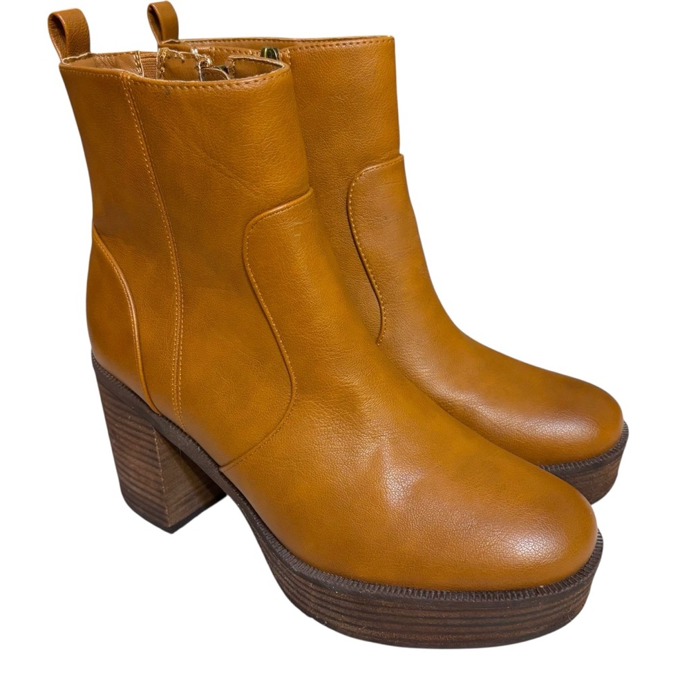 House of Harlow 1960 platform boots Festival brown chunky heel size 9.5